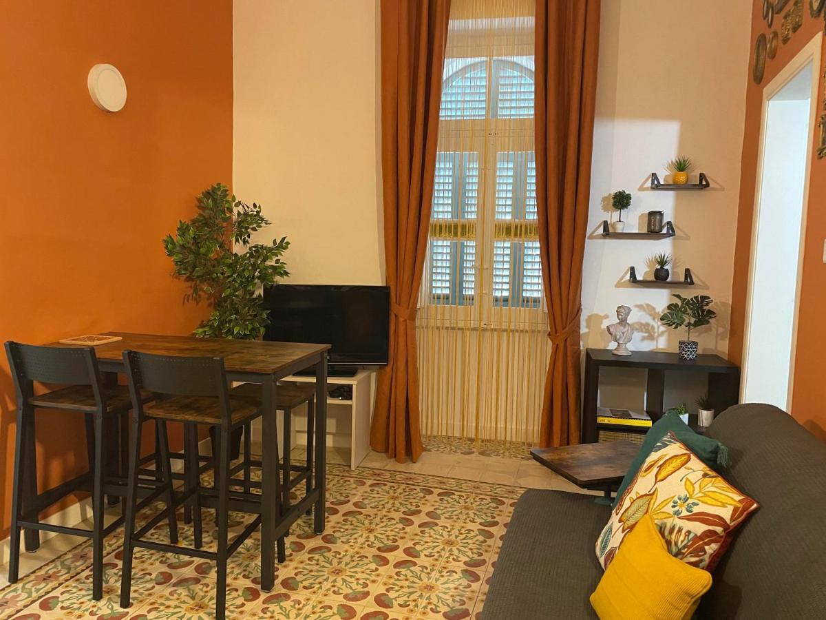 Parisio One Bedroom Maisonette In سليمة المظهر الخارجي الصورة
